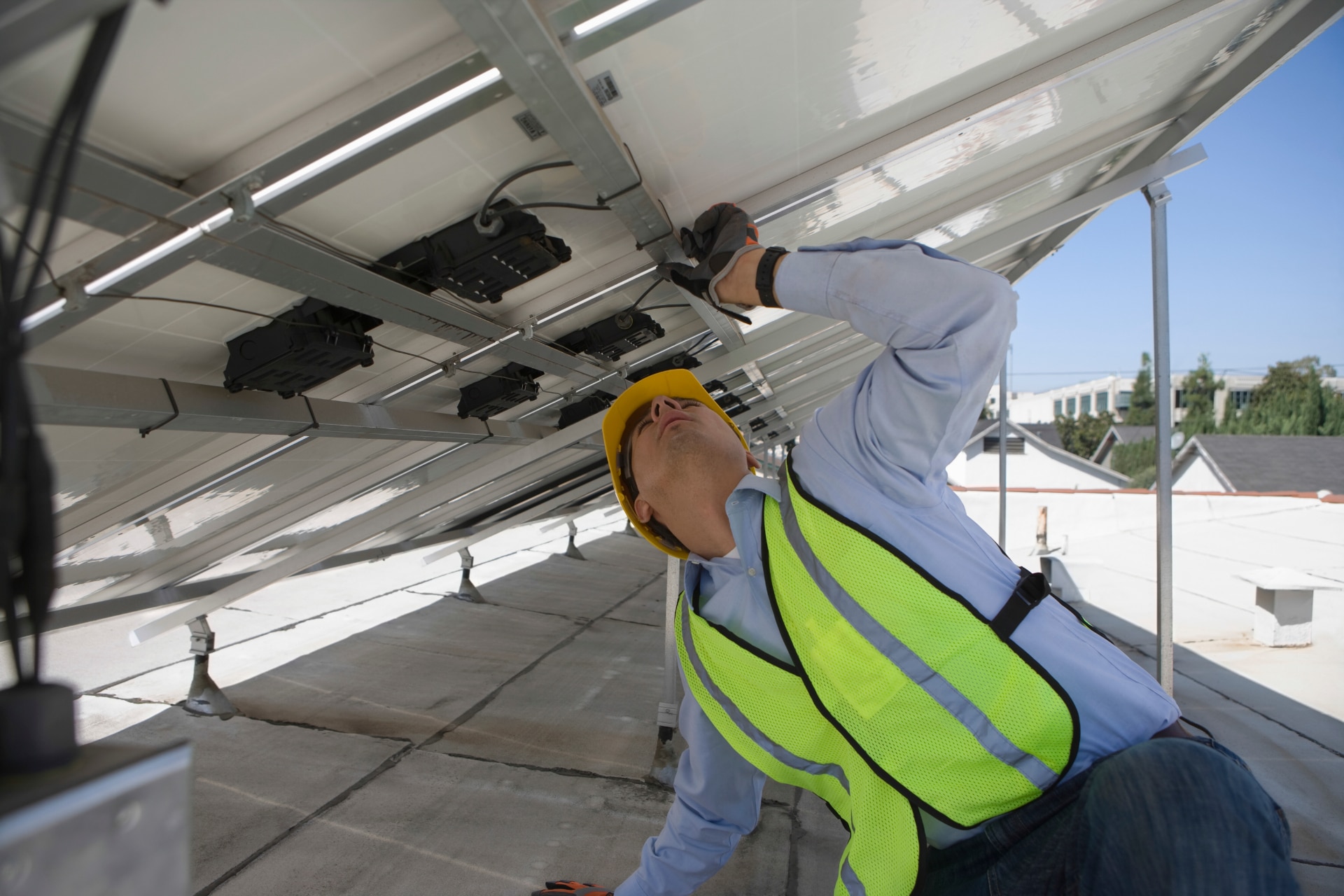 solar panel inspection services